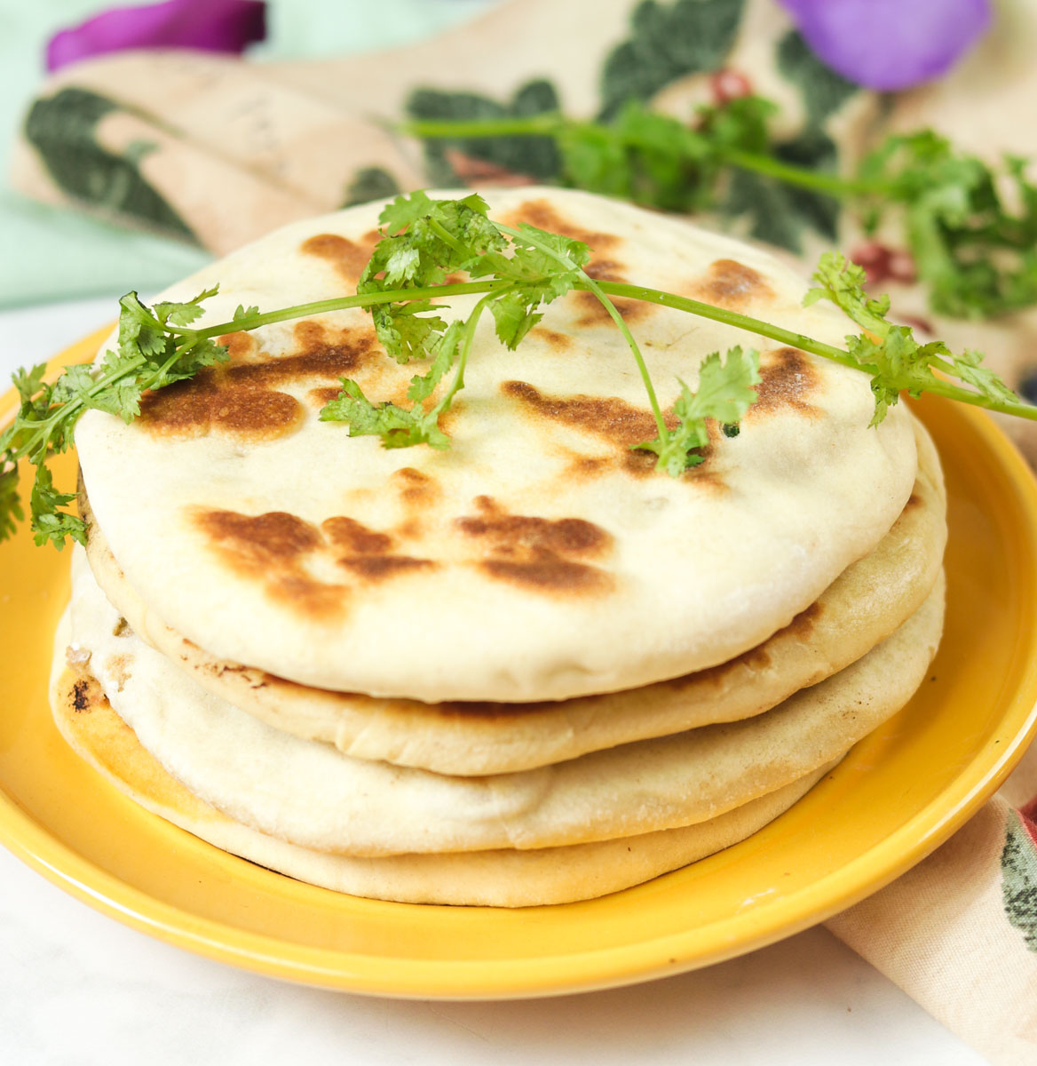Kulcha (Aloo, Onion, Paneer Mix)